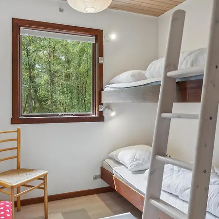 3 Bedroom Beautiful In Neksø